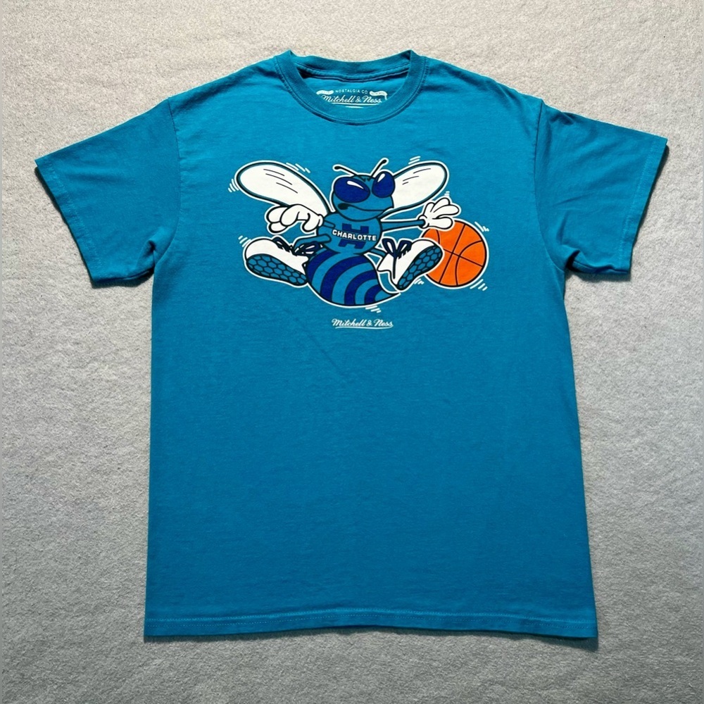 Mitchell & Ness Charlotte Hornets T-Shirt Men’s Medium Teal NBA Retro